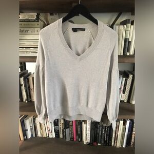 EUC 360 Cashmere Grey Mabel V-Neck Balloon Sleeve Sweater XS